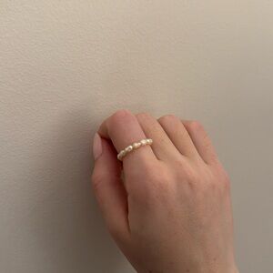 Freshwater pearl ring